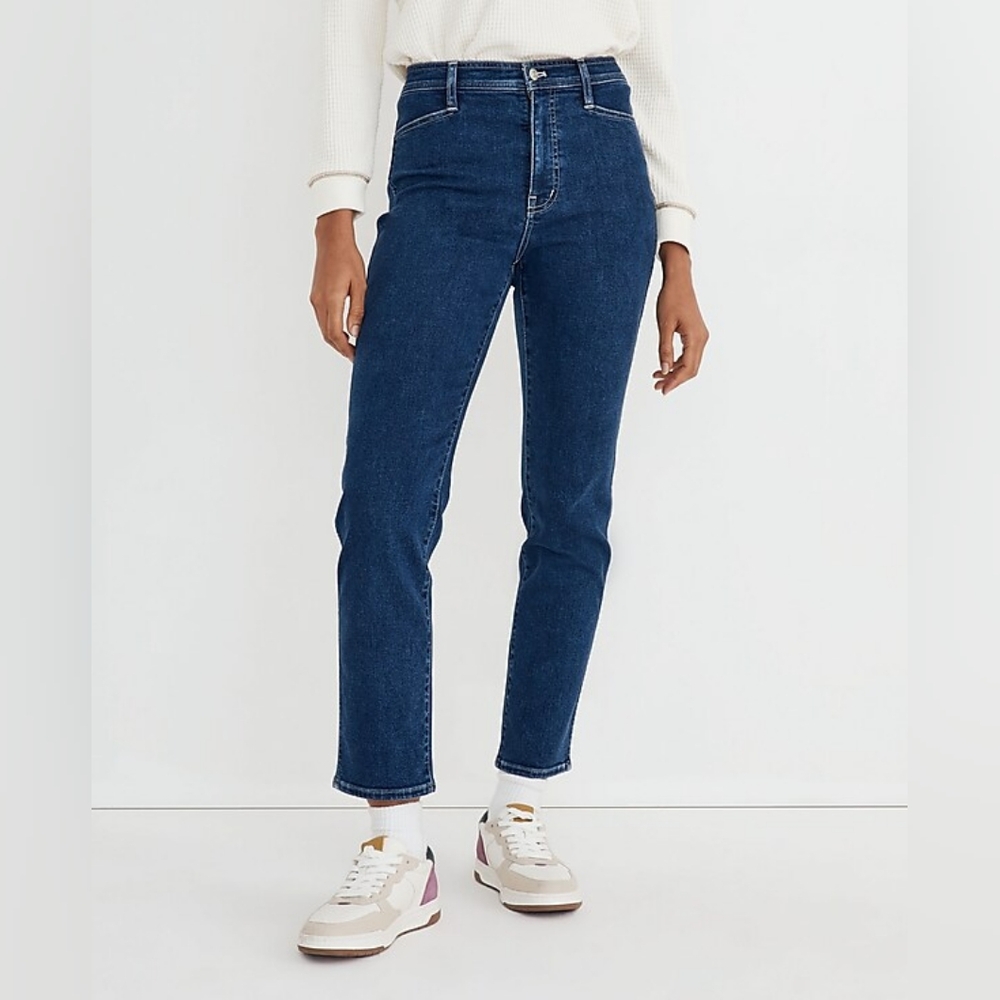 High-Rise Slim Straight Jeans in Bryston Wash New With Tags Size 23